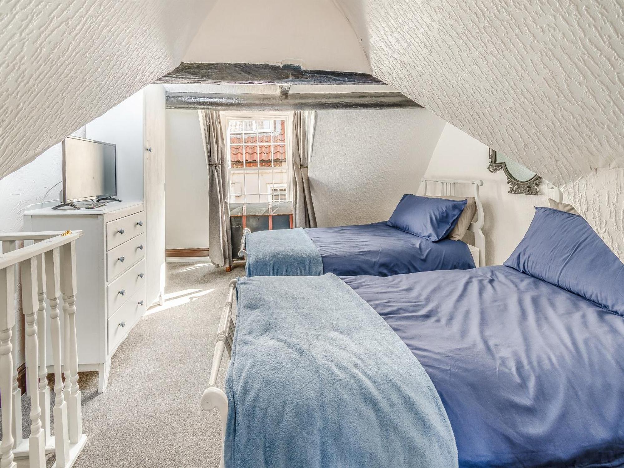 Holiday home Caedmon - Uk43430